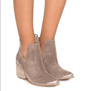 Jeffrey Campbell boots